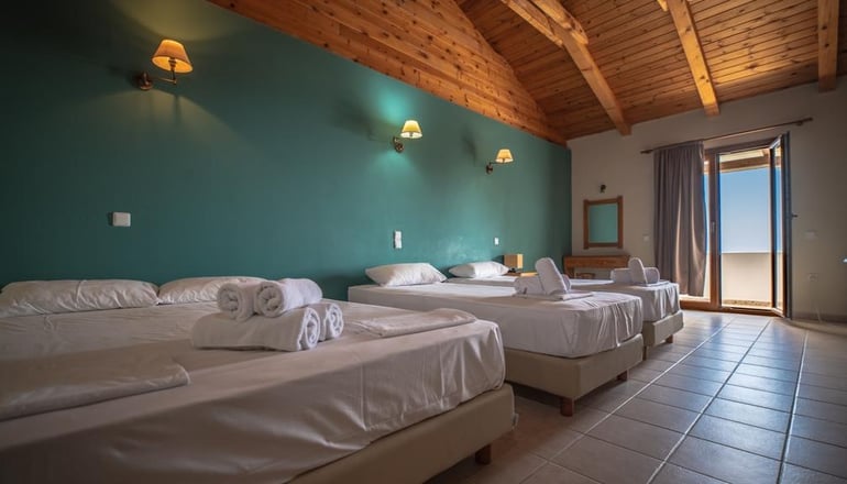 Porto Zorro Beach Hotel